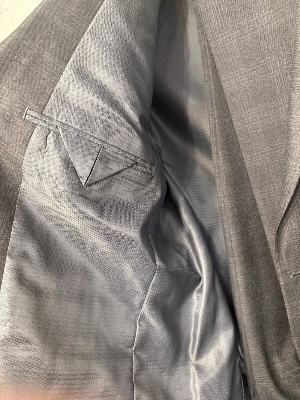 Andrew Fezza Men's Gray Plaid Suit Jacket & Pants Set